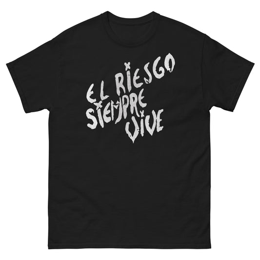 El Riesgo Siempre Vive Pvt Vasquez Marine Cosplay Distressed Metal Unisex Classic Tee