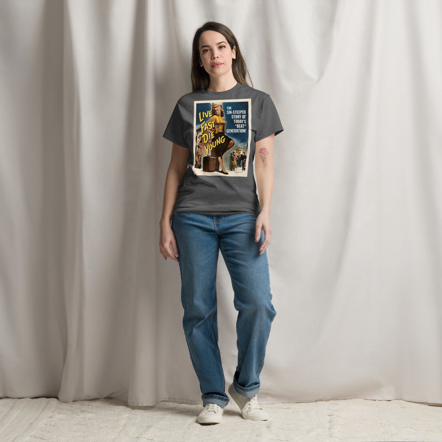 Live Fast Die Young Vintage Poster Unisex Classic Tee